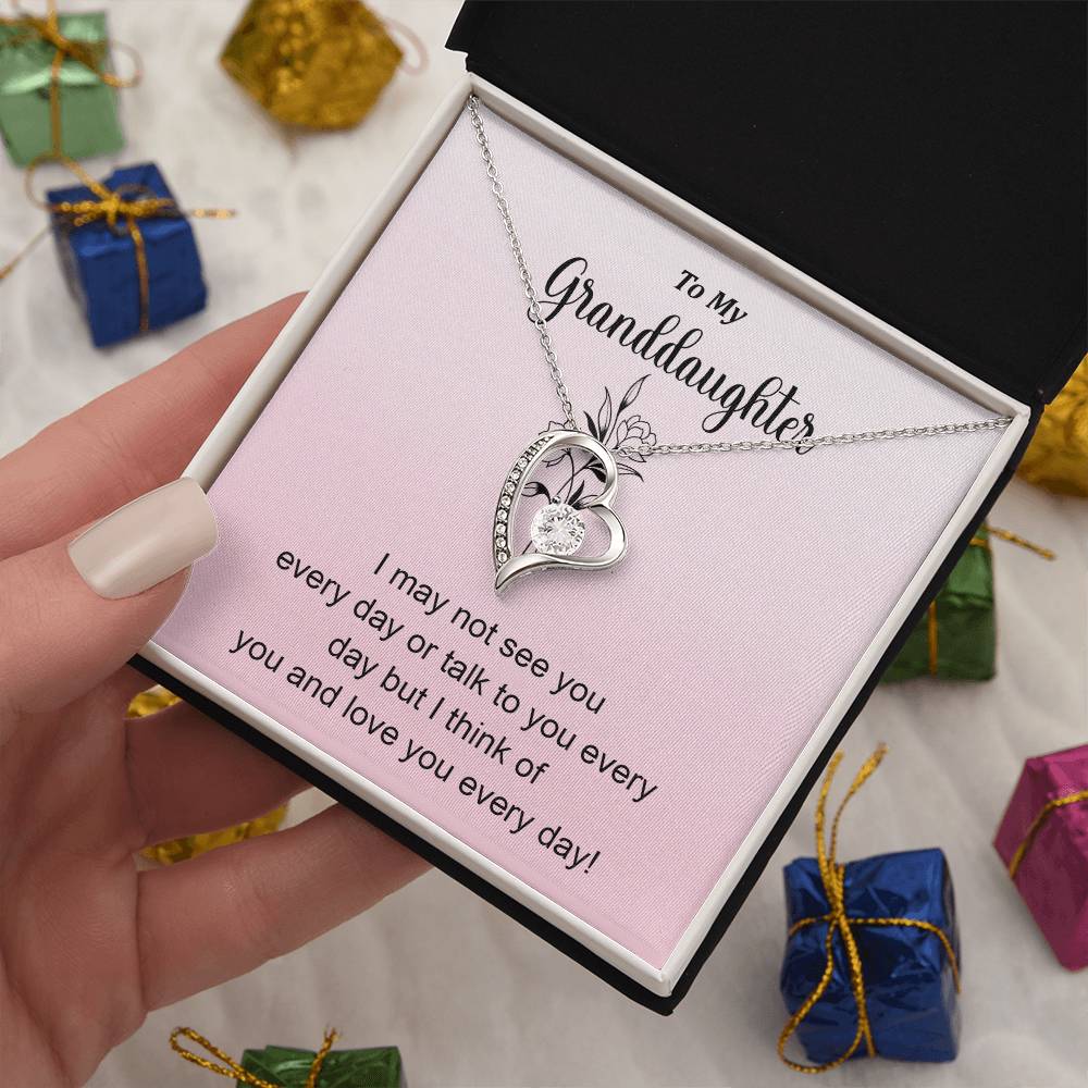 To My Granddaughter Necklace – Love You Every Day Gift Box