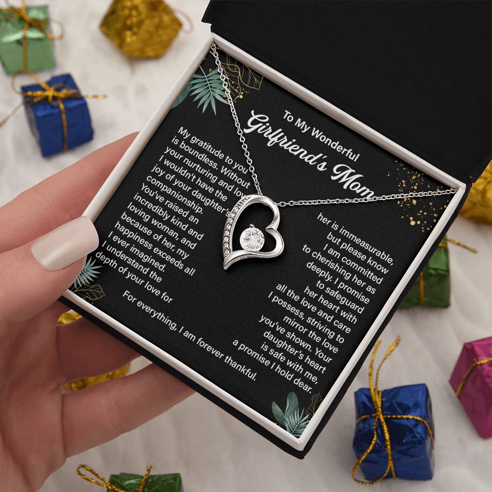 To My Wonderful Girlfriend's Mom, Forever In My Heart Necklace Heartwarming Bond Necklace Thank You Gift Necklace Beautiful Journey Necklace Family Bond Necklace Emotional Connection Necklace