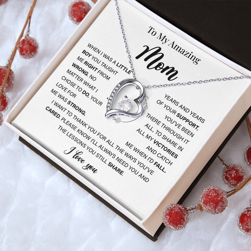 Sentimental Necklace for Mom with Heartfelt Message Card