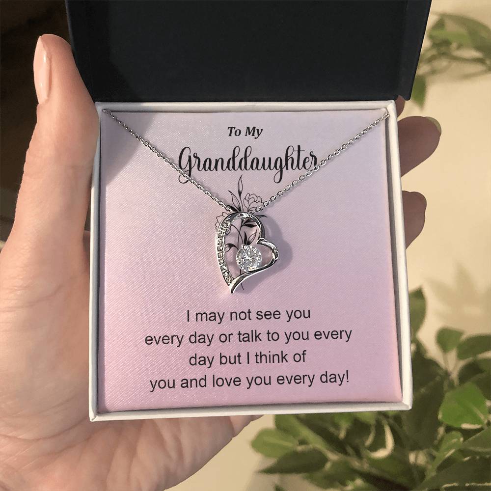To My Granddaughter Necklace – Love You Every Day Gift Box