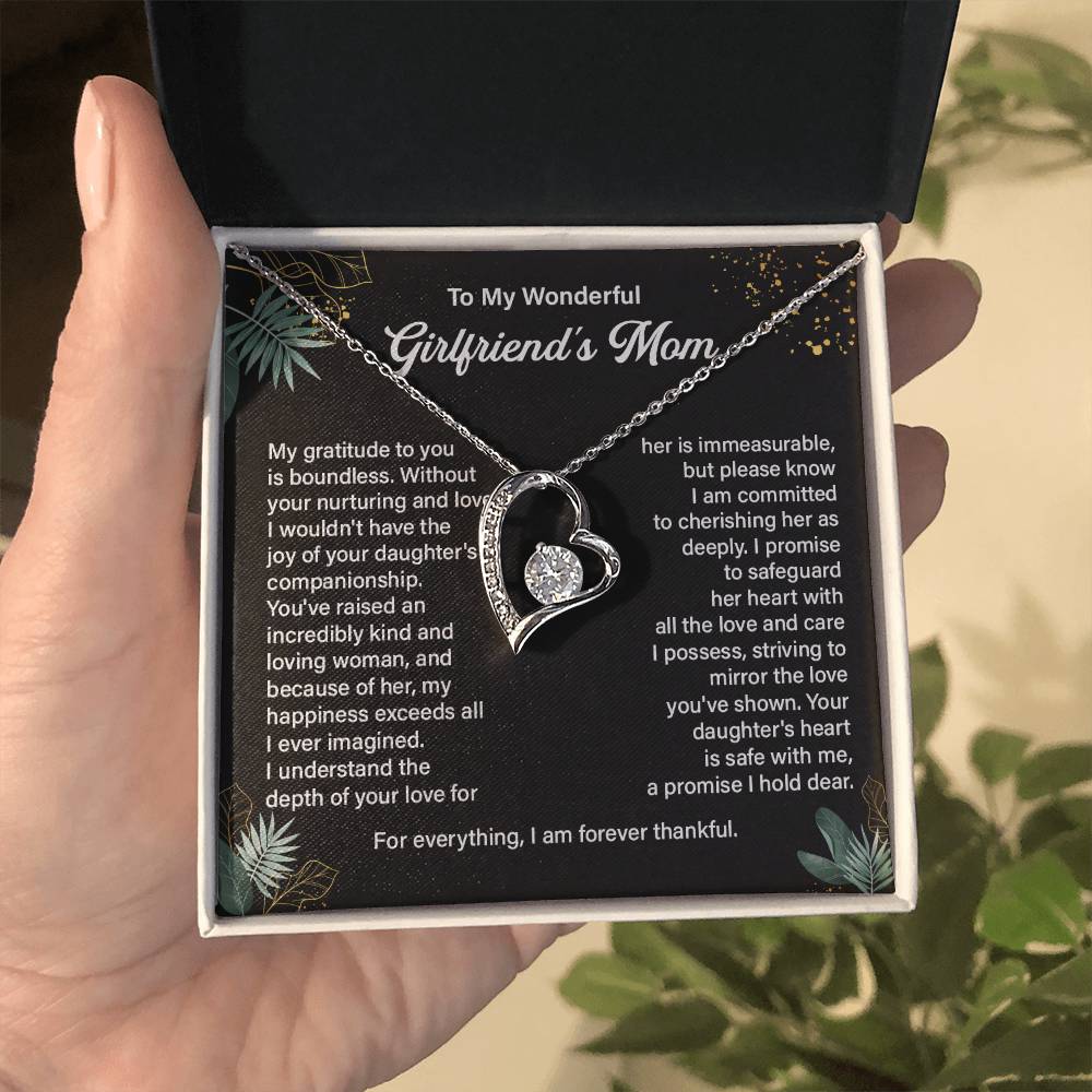 To My Wonderful Girlfriend's Mom, Forever In My Heart Necklace Heartwarming Bond Necklace Thank You Gift Necklace Beautiful Journey Necklace Family Bond Necklace Emotional Connection Necklace