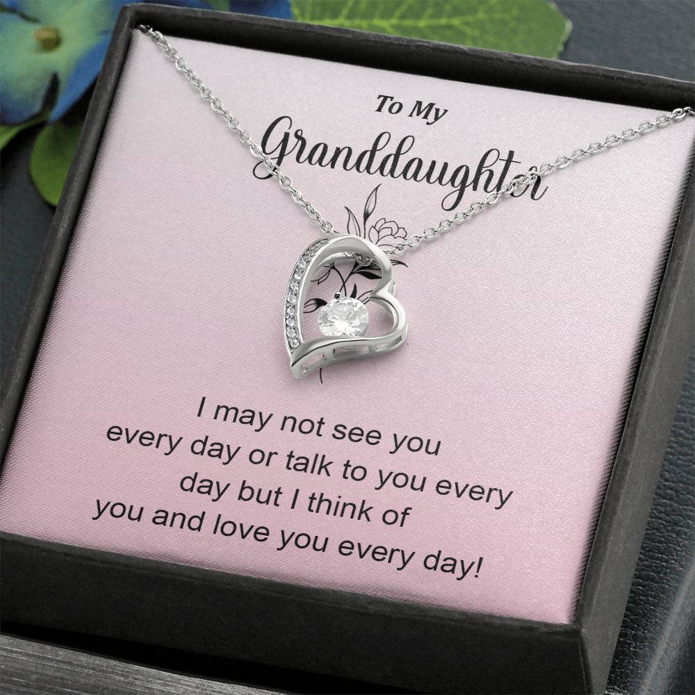 To My Granddaughter Necklace – Love You Every Day Gift Box