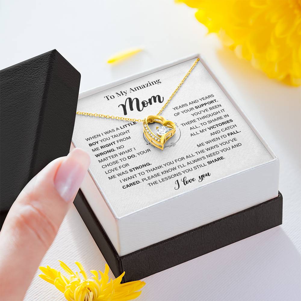 Sentimental Necklace for Mom with Heartfelt Message Card