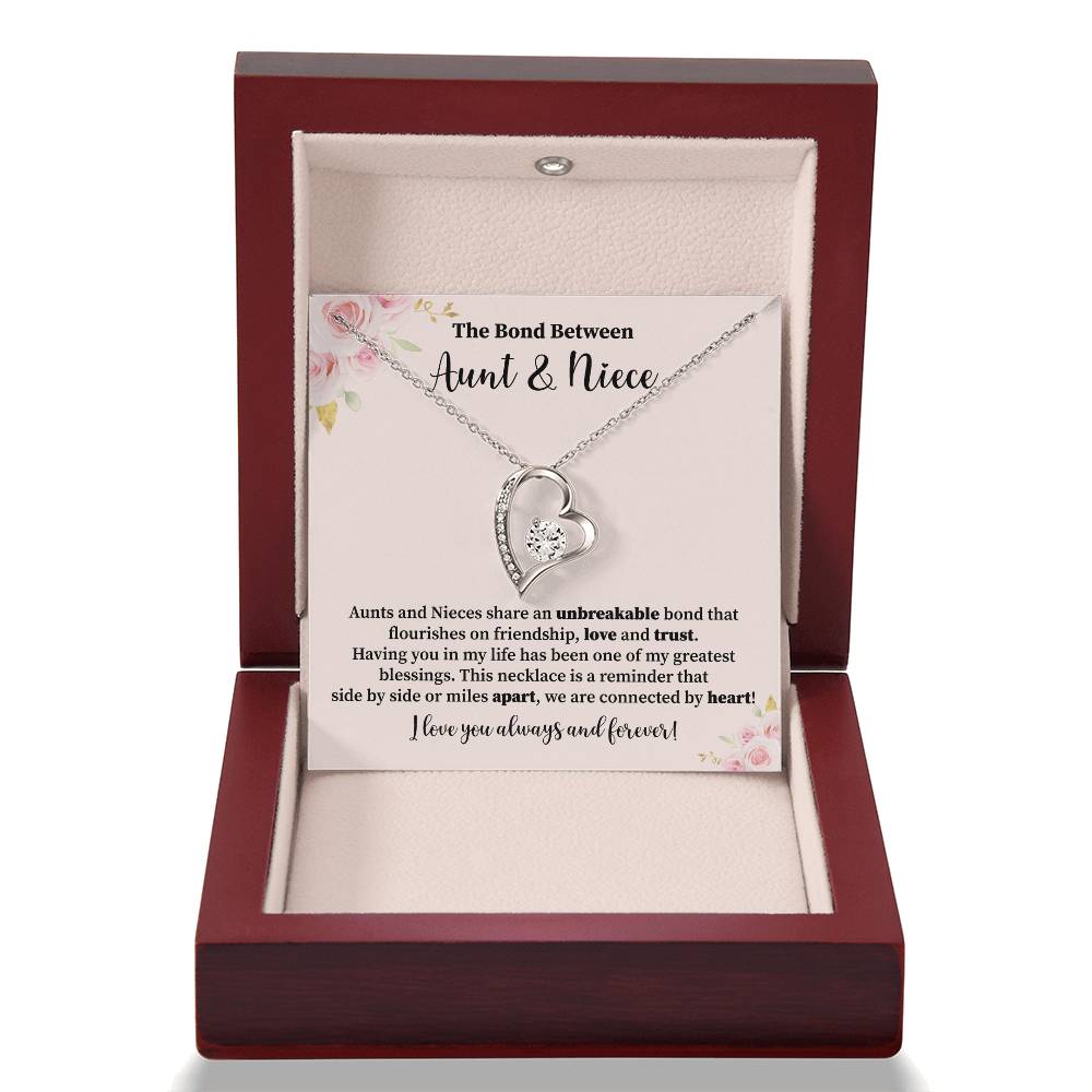 Aunt and Niece Necklace Heart Necklace Gift for Niece from Aunt with Friendship Message Card
