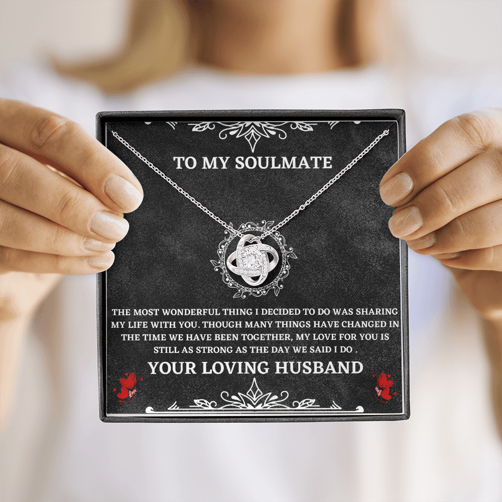 Soulmate Necklace Gift from Husband – Love Knot Pendant with Heartfelt Message Card