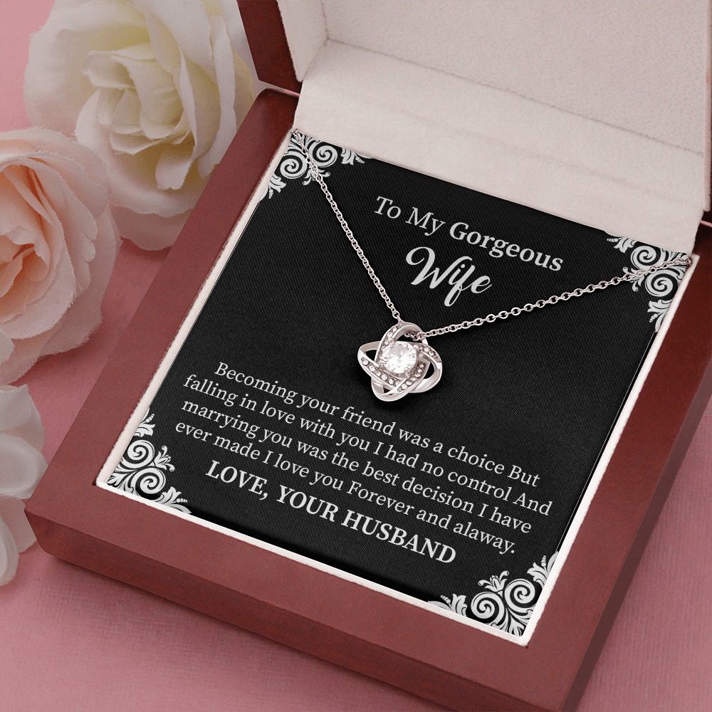 Gorgeous Wife Necklace Gift from Husband with Romantic Love Message Card
